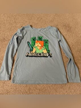 Minecraft Long-Sleeve Kids Tee - Light Blue Graphic size medium
